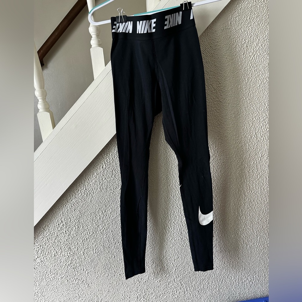 Leggings - size small